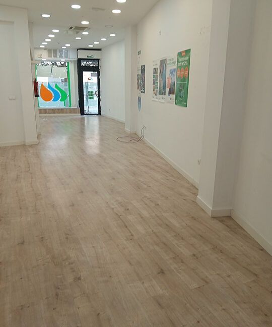 Local calle Madrid 5